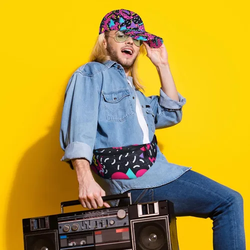 Vista 5 de Sotiff Riñonera de 2 piezas de los años 80 y 90 para mujeres y hombres, traje de los años 90, sombrero de cintura ajustable, bolsa retro