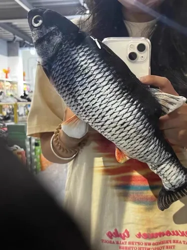 Vista 8 de Funda de teléfono con forma de pez 3D de terror compatible con iPhone 12 Pro, Halloween, divertida, estúpida, fea, aterradora, espeluznante