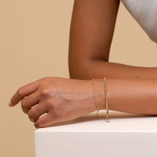 Vista 4 de Pulsera delicada para mujer, chapada en oro de 14 quilates, plata de ley, bonita pulsera satélite con cuentas de cadena en capas con dije de moneda