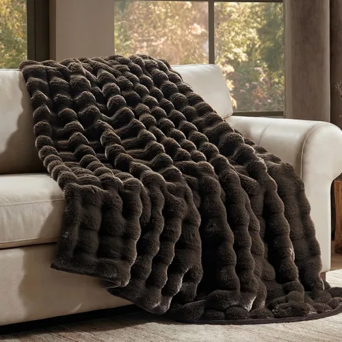 Vista 10 de EverGrace - Manta de piel sintética de conejo ultra suave y lujosa, manta gruesa y cálida de burbujas para cama, acogedora manta reversible de felpa