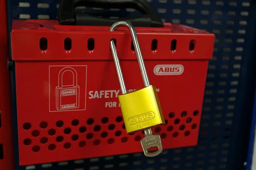 Vista 2 de ABUS 72/40HB75 Candado de seguridad de aluminio con grillete de 3 pulgadas, con llave igual