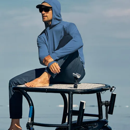 Vista 4 de Free Fly Sudadera con capucha de bambú para hombre, secado rápido, transpirable, con protección solar UPF 50+