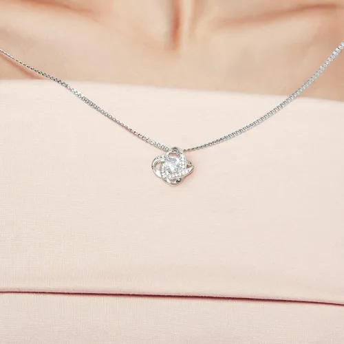 Vista 3 de BellezaNova Graduation Necklace For Her 2023 - Graduation Necklace 2019 For Women, Para La Reina De Mi Vida - Collar De Amor Infinito, Regalos Para