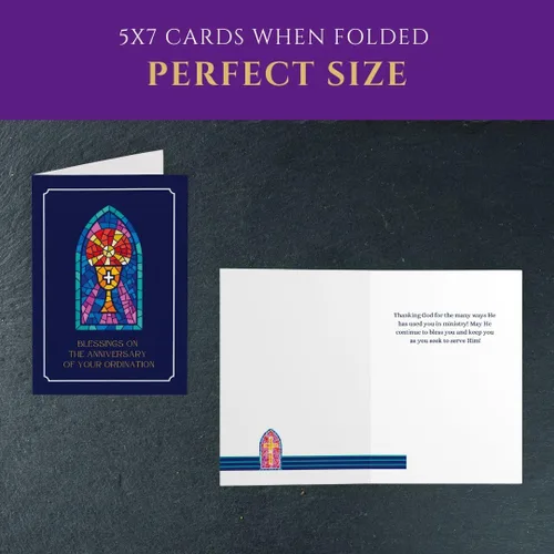 Vista 3 de Tarjeta de felicitación de aniversario de ordenación con sobre, diseño cristiano de vitrales con mensaje de bendición, tarjeta religiosa premium