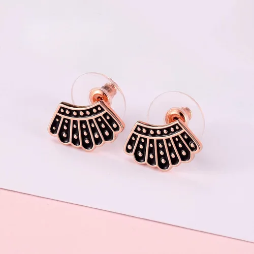 Vista 2 de RBG Dissent Collar Earrings RBG Jewelry Gifts for Women Fans of Ruth Bader Ginsburg