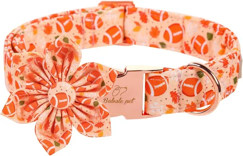 Vista 20 de Collar de Navidad para Perro con Pajarita - Lindo Collar de Cachorro Azul con Patrón Navideño de Cereza y Caramelo, Hebilla de Metal Ajustable