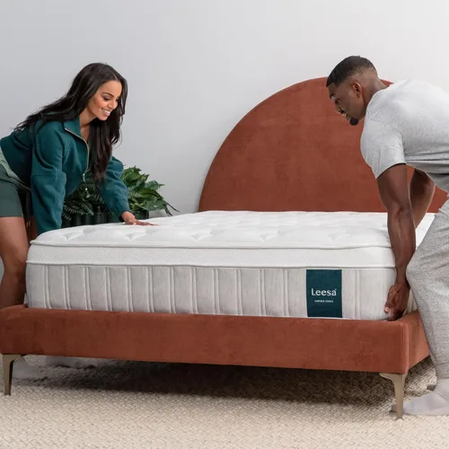 Vista 6 de Colchón Leesa Sapira Chill Hybrid de 14", suave, tamaño individual, refrigeración mejorada, espuma certificada CertiPUR-US, prueba de 120 noches