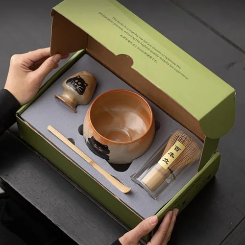 Vista 7 de Juego de batidor de matcha, juego de 4 piezas para ceremonia de matcha con batidor de matcha, cuchara de bambú de matcha, soporte para batidor