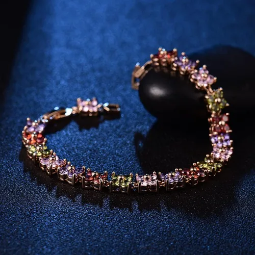 Vista 18 de GULICX - Pulsera de tenis con cristales de Swarovski y cristales redondos chapados en oro