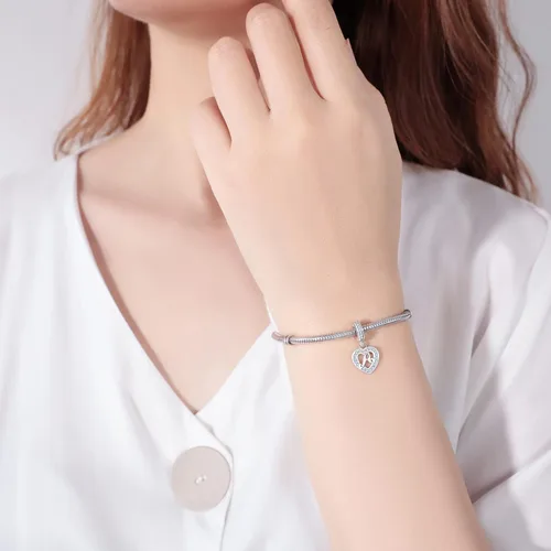 Vista 2 de Abalorios de plata de ley 925 con letras del alfabeto A Z, para pulseras europeas Pandora para esposa, hija, mamá, regalo de Navidad y cumpleaños