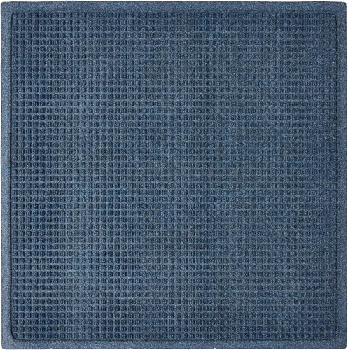 Vista 6 de Hudson Exchange (35 x 35 pulgadas, rojo/negro) - Tapete cuadrado de entrada con rascador de moda