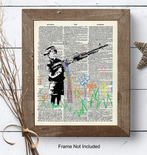 Vista 7 de Crayon Gun Banksy Dictionary Page - Arte de pared, 8 x 10 pulgadas, foto de arte callejero, regalo para graffiti, fanáticos de murales, imagen