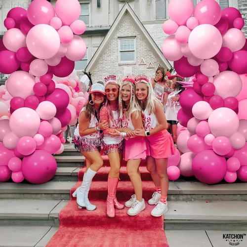 Vista 7 de KatchOn, Kit de arco de globos rosados – Paquete enorme de 141 Globos de San Valentín para decoraciones del día de San Valentín Decoraciones
