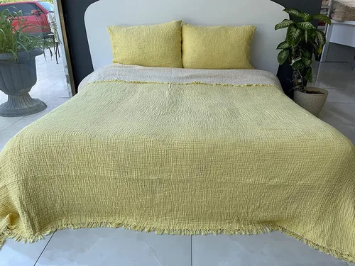 Vista 2 de DEKADRON Manta 100% de muselina de algodón, colcha de 4 capas, funda de cama suave de muselina de algodón turco, colcha reversible, color amarillo
