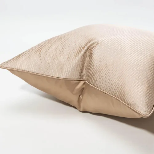 Vista 3 de vctops Fundas de almohada decorativas doradas de jacquard cuadradas, fundas de almohada para cama, sofá, silla, automóvil, decoración del hogar