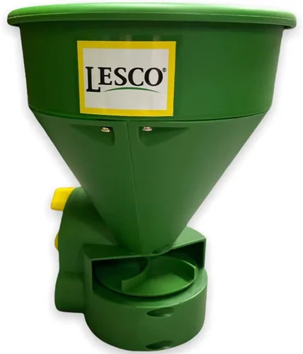 Vista 2 de Lawn Synergy Esparcidor de mano Lesco de 5 lb. Capacidad