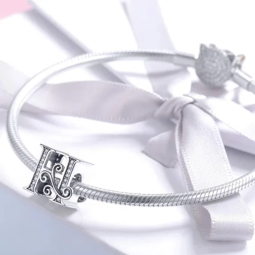 Vista 3 de Plata de ley 925 maciza con piedras cúbicas, opciones de regalo completas AZ alfabeto encantador, letras abalorios para pulseras europeas Pandora
