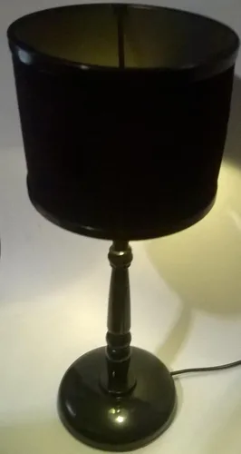 Vista 3 de Retro Lámpara de escritorio LED alimentada por USB con pantalla