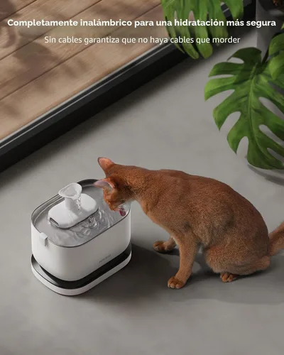 Vista 3 de PETLIBRO Fuente de agua inalámbrica para gatos, fuente de agua inalámbrica recargable para mascotas, dispensador de agua para gatos de 2.5 L/84