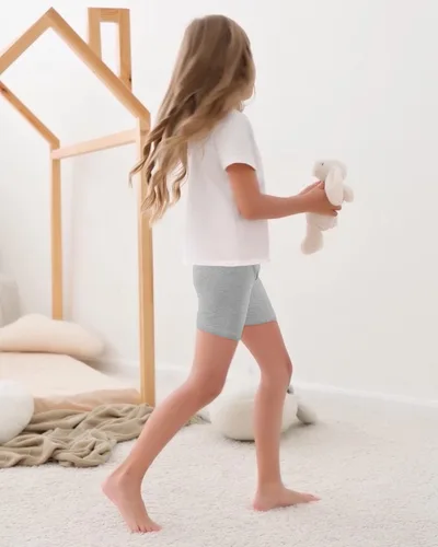 Vista 6 de Auranso Pantalones cortos de ciclismo para niñas, transpirables y de seguridad, pantalones cortos de ciclismo debajo del vestido
