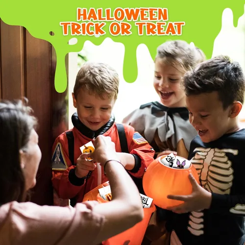 Vista 5 de ArtCreativity Tatuajes temporales individuales de Halloween que brillan en la oscuridad para niños, juego de 144 tatuajes en 12 diseños