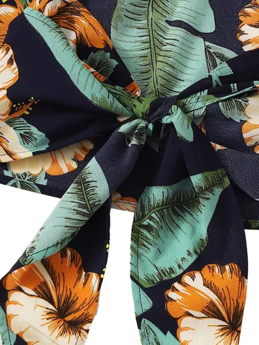 Vista 4 de MakeMeChic Traje de dos piezas para mujer camiseta corta de verano con pantalones cortos