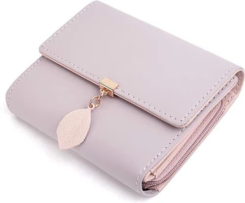 Vista 151 de UTO - Cartera pequeña RFID de piel sintética con dije de hoja, cierre de cremallera y tarjetero.