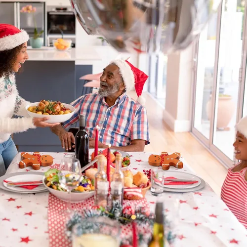 Vista 7 de Honoson 100 servilletas de Navidad a granel de 3 capas desechables de papel de pan de jengibre para hombre, servilletas de mano desechables