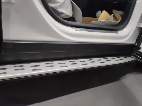 Vista 4 de Estribos para Mercedez Benz GLB 2020 2021 Protector de barra Nerf de paso lateral