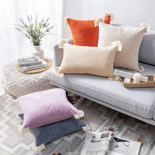 Vista 5 de Phantoscope Paquete de 2 fundas de almohada de pana suave para Halloween y otoño, decorativas de terciopelo a rayas con borlas de algodón, fundas