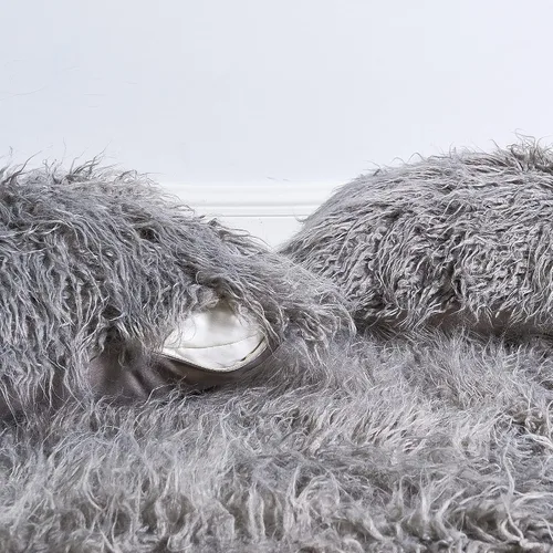 Vista 5 de Manta de pelo sintético mongol de pelo largo de 50 x 60 pulgadas con dos fundas de almohada de 20 x 20 pulgadas (sin rellenos), juego de 3 piezas