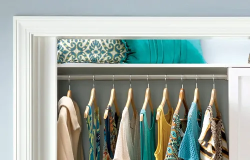 Vista 3 de Cubículo ClosetMaid SuiteSymphony de 25 x 6 pulgadas