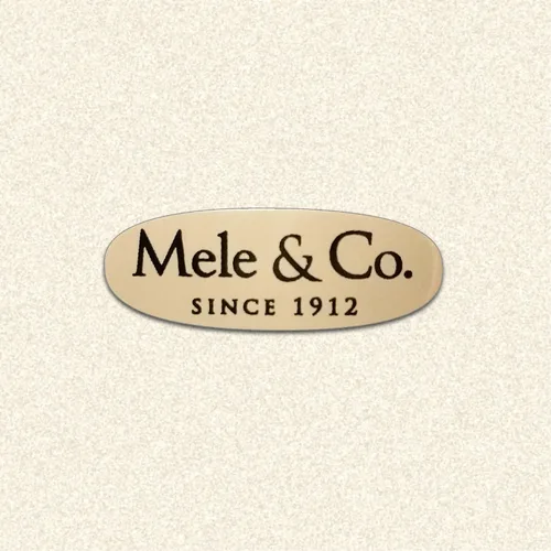 Vista 8 de Mele & Co. Cameron Joyero de felpa, para aretes y anillos, con 35 compartimentos, color negro.