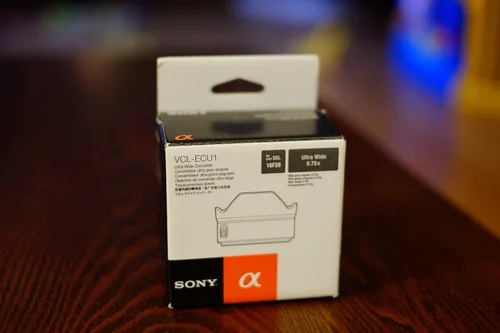 Vista 3 de Sony Convertidor ultra ancho VCL-ECU1, 0.75x, exclusivo para SEL16F28