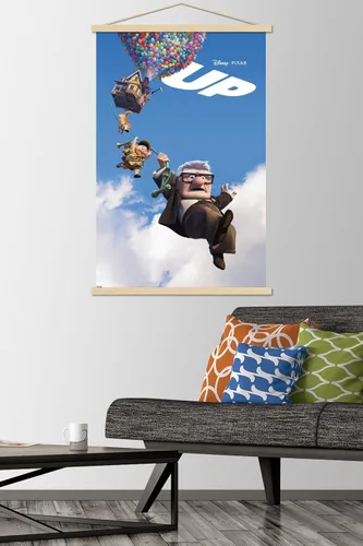 Vista 2 de Trends International Disney Pixar Up - Póster de pared de una hoja, 22.37 x 34.00 pulgadas, paquete de impresión premium y colgador de madera de haya