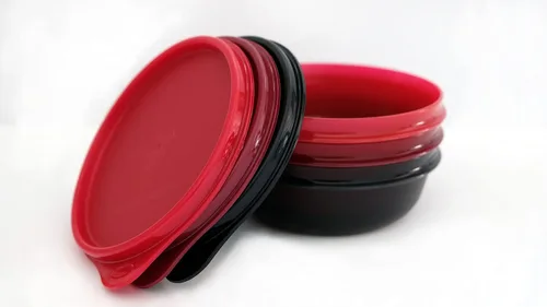 Vista 6 de Tupperware Recipiente hermético a prueba de fugas (juego de 3, 10.1 fl oz) Cereza, Rubí, Negro, 11155467