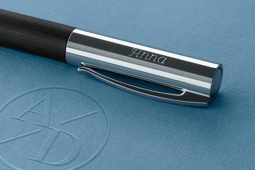 Vista 2 de Faber-Castell Ambition - Pluma estilográfica, resina negra, ancha