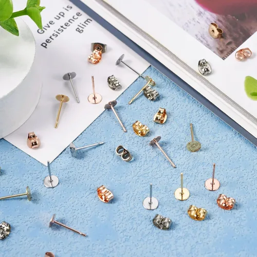 Vista 6 de Craftdady Juego de 60 aretes de acero inoxidable de 0.197 in, dorados, plateados, dorados, plateados, aretes en blanco, kit de fabricación