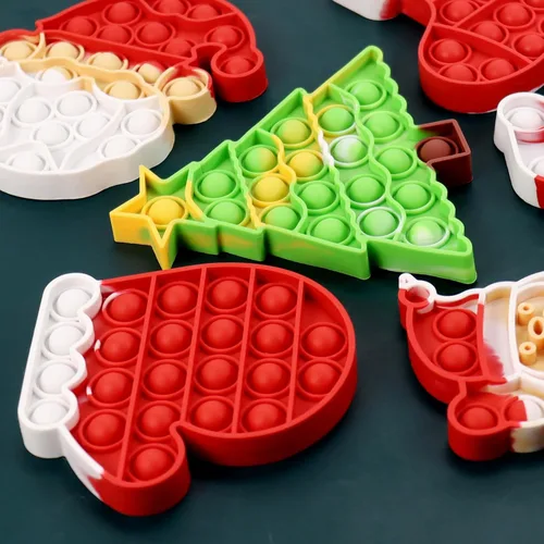 Vista 4 de QETRABONE Juego de 6 piezas de juguetes para ansiedad de Navidad, burbujas para adultos, decoración de juegos de fiesta, regalo de Navidad, medias