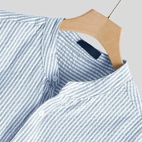 Vista 4 de Camisa Henley de lino a rayas para hombre, estilo vintage, con bolsillo, manga 34, con medio botón, ajuste holgado, estilo hippie, Azul Patchwork, M