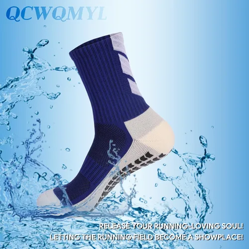 Vista 6 de QCWQMYL Calcetines de fútbol antideslizantes para hombre, 134 pares de calcetines antideslizantes para hospital, pilates, correr, calcetines
