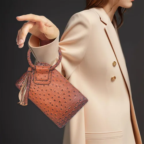 Vista 2 de NGIL Mini bolso de pulsera de piel sintética para mujer con borla de flecos, cartera de pulsera para mujer