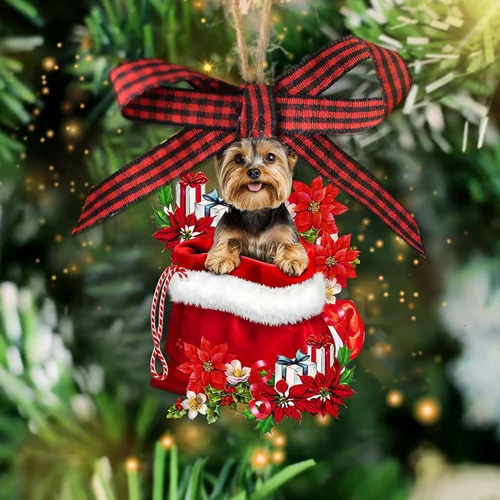 Vista 7 de Talataca Adorno Colgante de Perro Yorkshire Terrier con Sombrero Corona de Yorkie Amante de Perros Adorno Plano 2D de Árbol de Navidad en Madera
