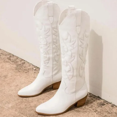 Vista 2 de MeiLuSi Botas vaqueras para mujer, hasta la rodilla, botas vaqueras con punta puntiaguda, tacón grueso, zapatos de gamuza con bordado