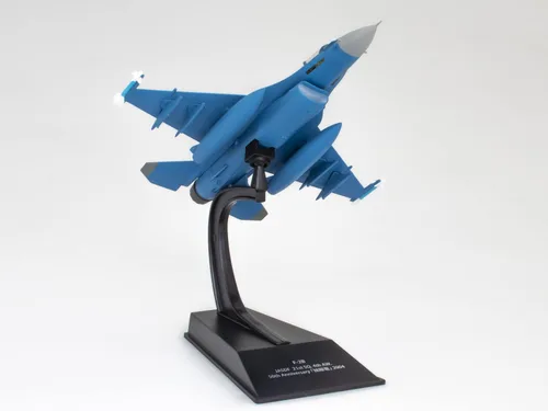 Vista 4 de OPO 10 - Avión de combate militar 1/100 compatible con F-2B JASDF 2004 - CP11