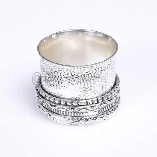 Vista 3 de Silver Spinning Ring, Handmade Hammered Narrow Band, Meditation & Spiritual Fidget Jewelry, Antique Thumb Ring