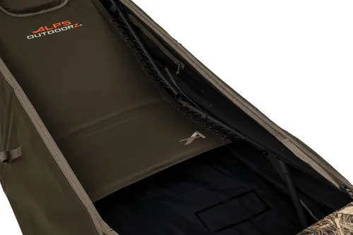 Vista 4 de ALPS OutdoorZ Legend Layout Blind - Persiana de caza, diseño de silla de gravedad cero, suelo impermeable, pantalla frontal de malla, puerta trasera