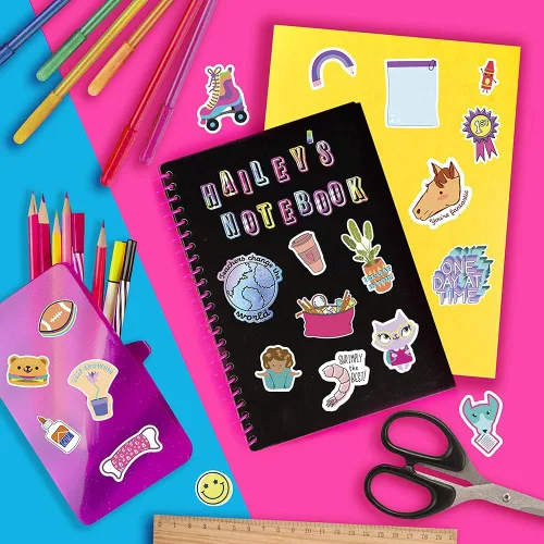 Vista 3 de Fashion Angels Más de 1000 calcomanías para profesores serie 11 (78048) 40 páginas de calcomanías para que los estudiantes y profesores disfruten