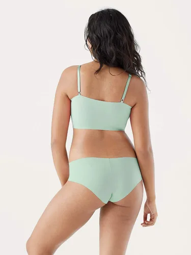 Vista 2 de True & Co Brasier de tirantes ajustables con triángulo para mujer