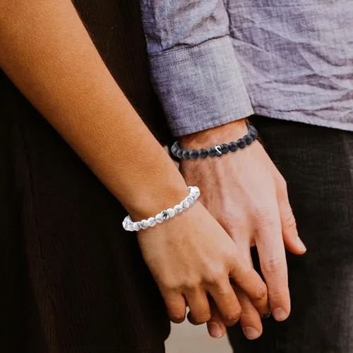 Vista 50 de 2 pulseras magnéticas para parejas, piedra natural negra mate, cristal para votos de amor eterno, juego de pulseras de cuentas de piedra de energía